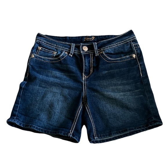 Seven7 Embroidered Jean Shorts Sz. 4 - Picture 2 of 12
